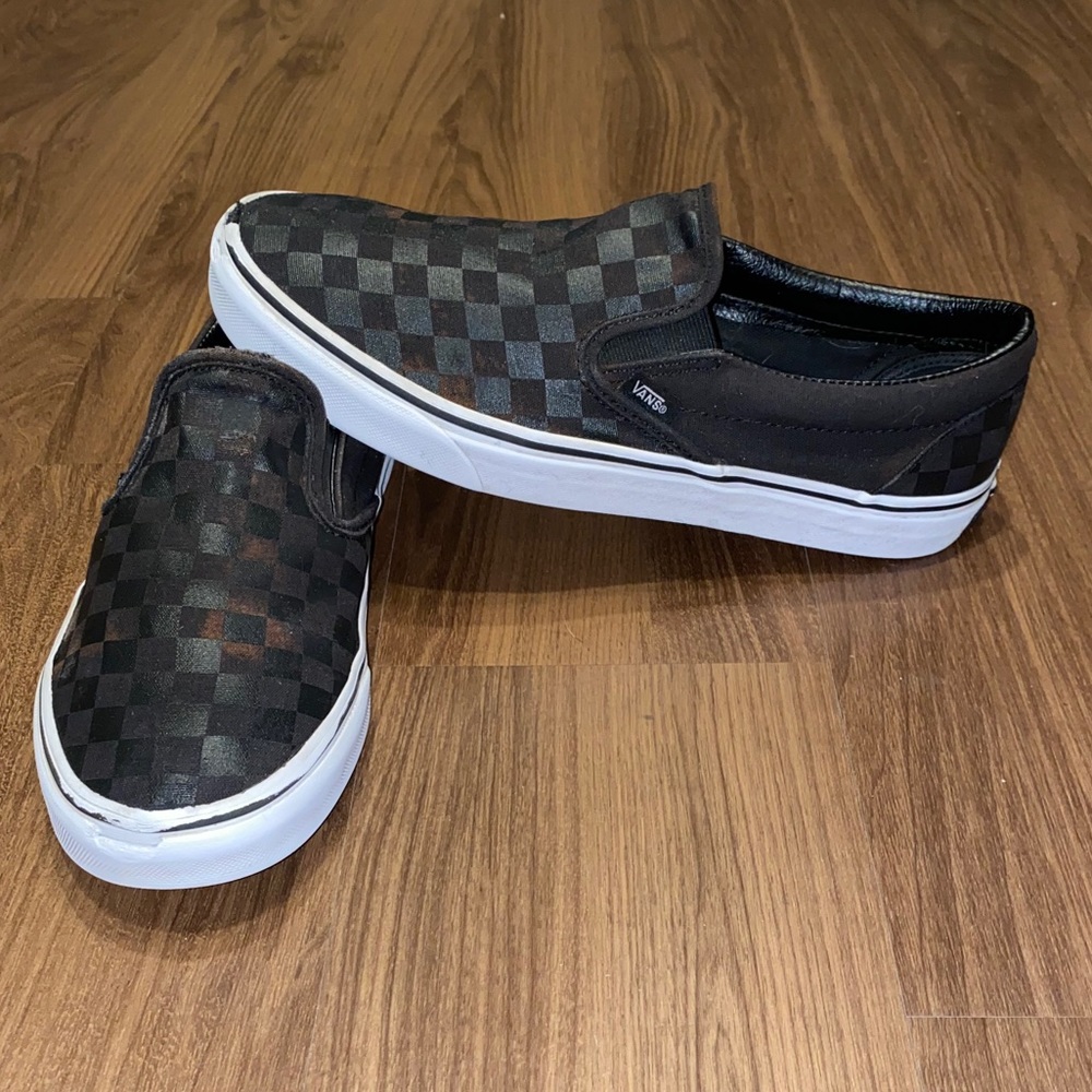 Vans Distressed Black Checkered SZ 10